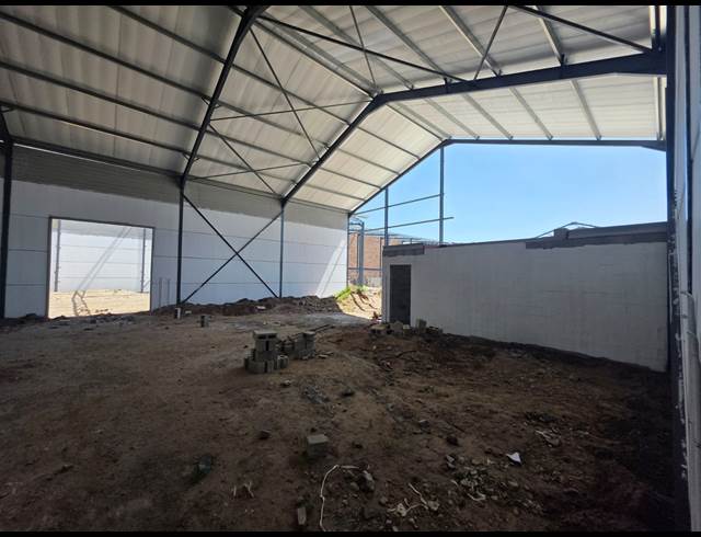 706M² WAREHOUSE TO LET IN FIRGROVE