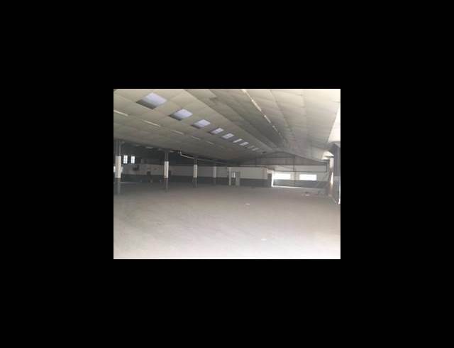 1,225M² WAREHOUSE TO LET IN EPPING INDUSTRIAL