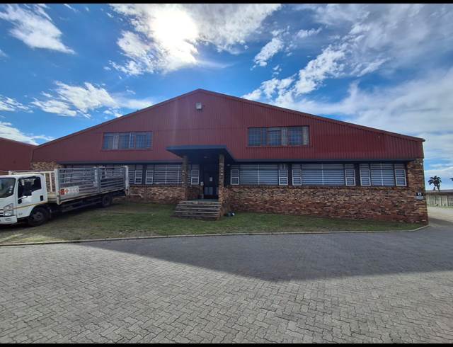 1,800M² WAREHOUSE TO LET IN WOODBROOK