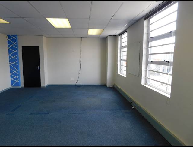516M² OFFICE TO LET IN KENSINGTON B