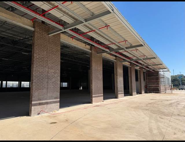 10,222M² WAREHOUSE TO LET IN MOUNT MORIAH