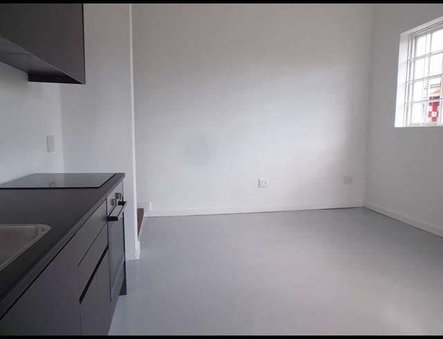 1 bed property to rent in OBSERVATORY