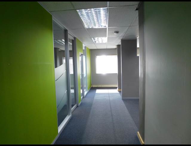 1,000M² OFFICE TO LET IN RANDBURG CENTRAL