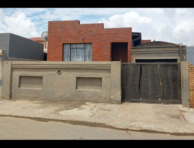 2 BEDROOM PROPERTY TO RENT IN MEADOWLANDS