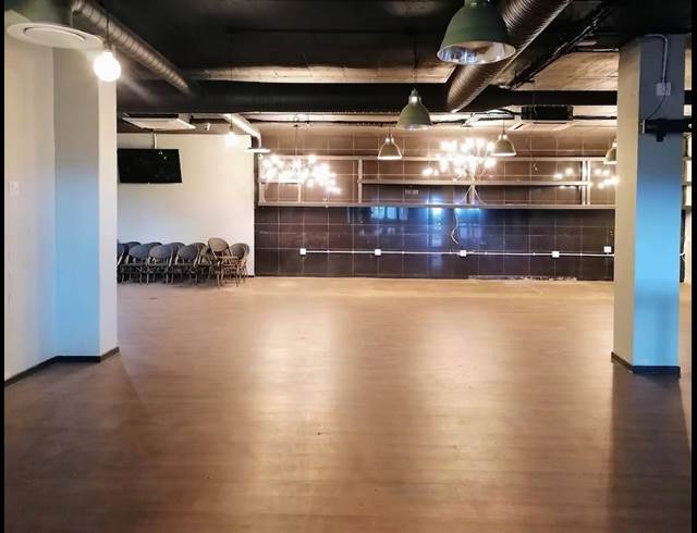 559M² RETAIL TO LET IN AURORA