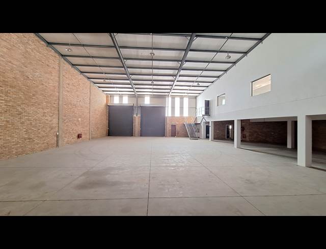 1,066M² WAREHOUSE TO LET IN NORTH RIDING