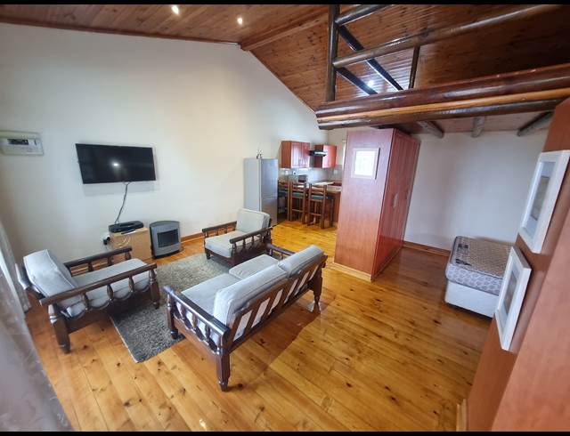 1 BEDROOM PROPERTY TO RENT IN COUNTRY CLUB