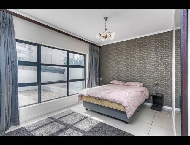 2 BEDROOM APARTMENT TO LET IN MORNINGSIDE