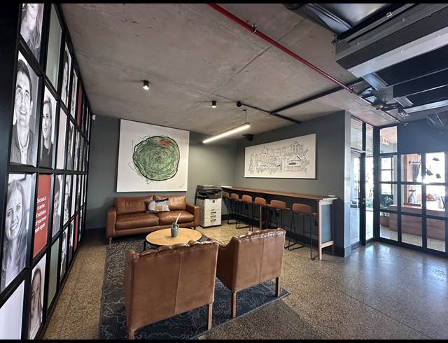 23M² OFFICE TO LET IN ROOIHUISKRAAL NORTH