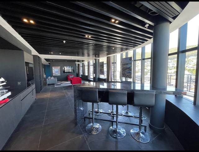 497M² OFFICE TO LET IN SEA POINT