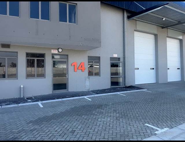 1,065M² WAREHOUSE TO LET IN BELLVILLE SOUTH