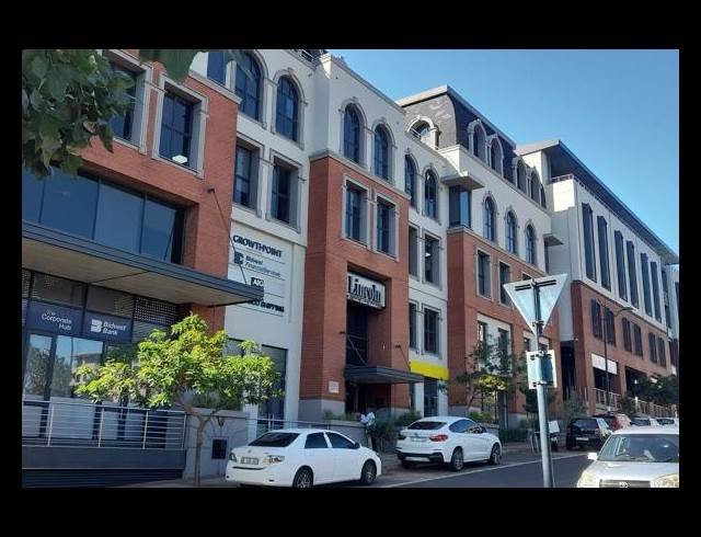 136M² OFFICE TO LET IN UMHLANGA RIDGE