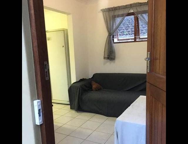 1 bed property to rent in GREENWOOD PARK