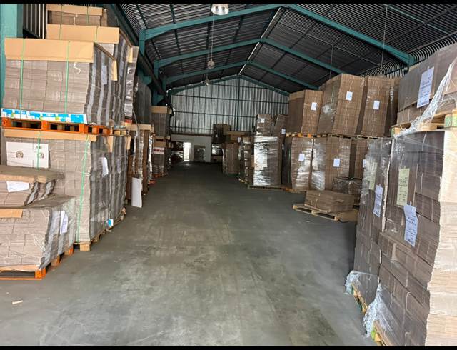 1,600M² WAREHOUSE TO LET IN ANDERBOLT