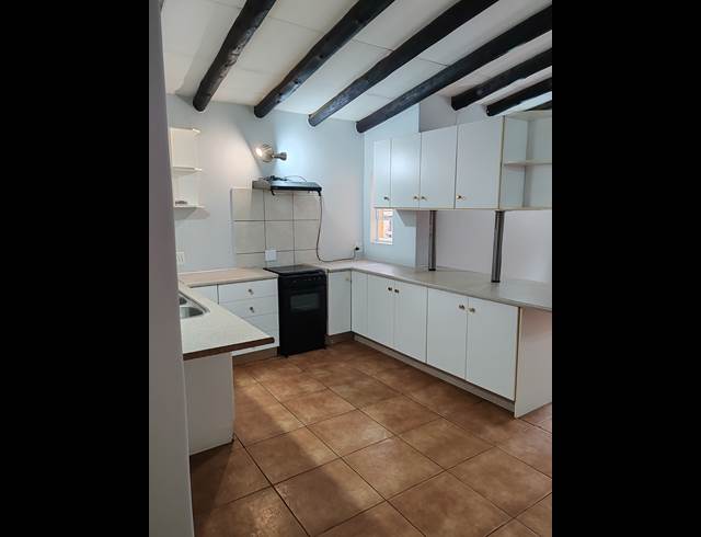 1 bed property to rent in GLEN MARAIS