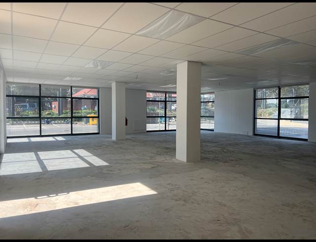 507M² OFFICE TO LET IN SANDHURST