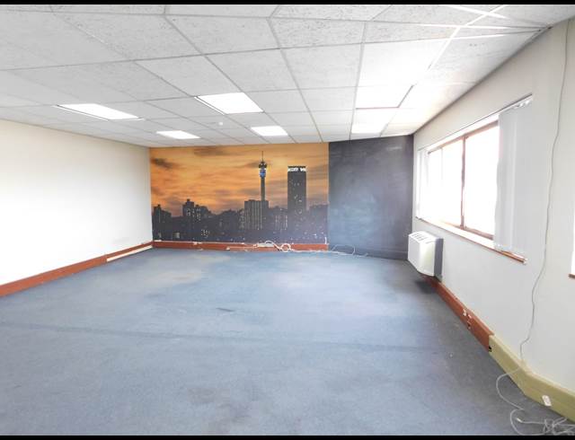 878M² OFFICE TO LET IN FERNDALE
