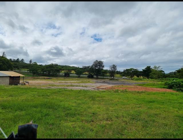 10,000M² VACANT LAND TO LET IN ROCKY DRIFT