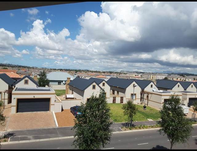 2 BEDROOM PROPERTY TO RENT IN BUHREIN
