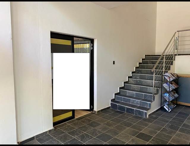 111M² OFFICE RENTED IN BALLITO CENTRAL