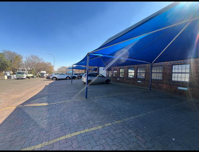 509M² WAREHOUSE TO LET IN SEBENZA