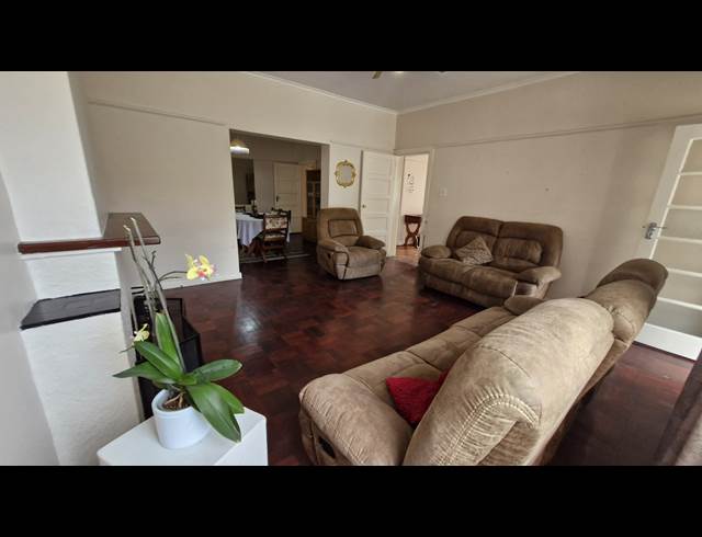 3 BEDROOM FREEHOLD TO LET IN PLUMSTEAD