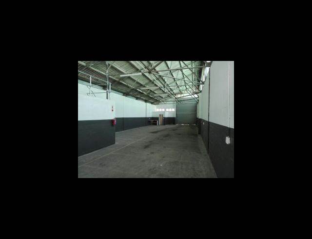 245M² MINI FACTORY TO LET IN EPPING INDUSTRIAL