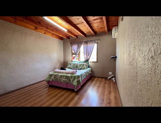 3 BEDROOM APARTMENT TO LET IN WEST ACRES