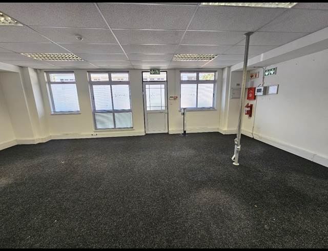 295M² OFFICE TO LET IN CENTURY CITY
