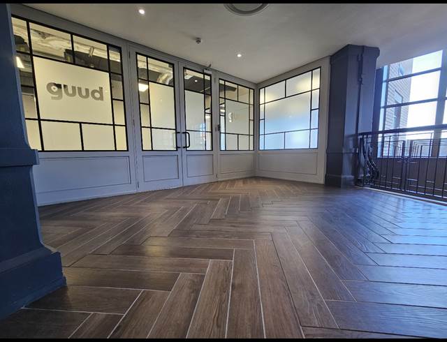 270M² OFFICE TO LET IN CENTURY CITY