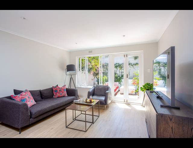 2 BEDROOM SIMPLEX RENTED IN WYNBERG UPPER