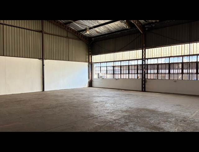 320M² WAREHOUSE TO LET IN ROSSLYN