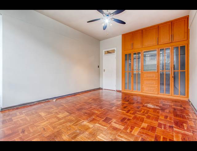 2 BEDROOM APARTMENT TO LET IN ROSEBANK