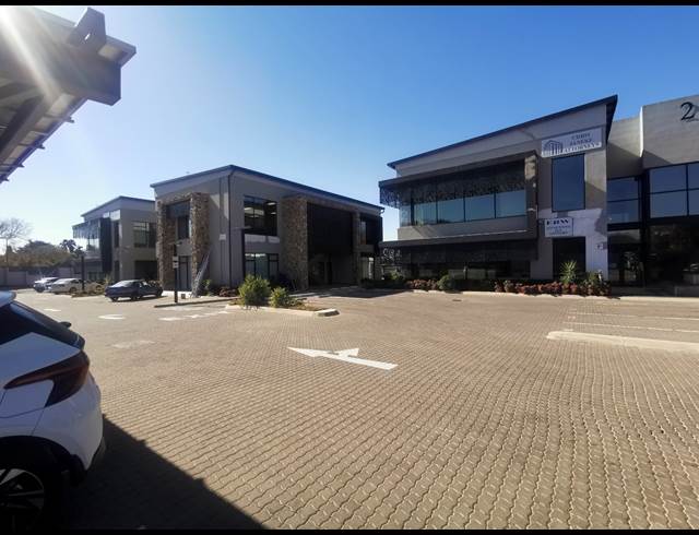 34M² OFFICE TO LET IN RYNFIELD