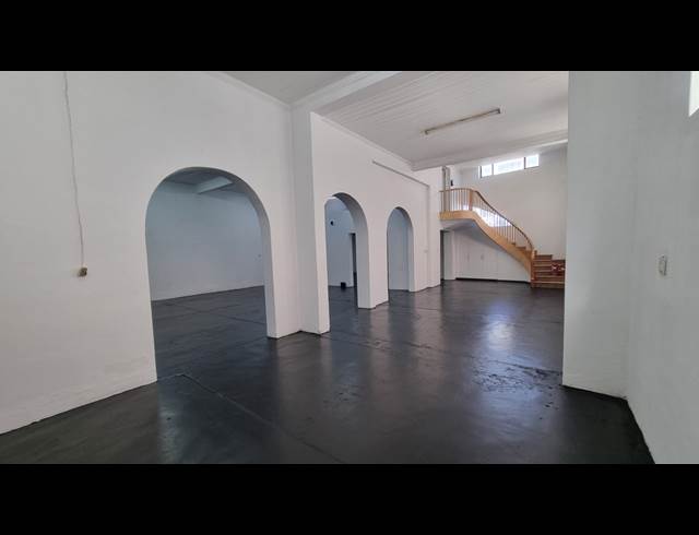 538M² RETAIL TO LET IN WOODSTOCK