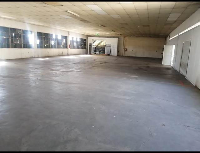 2,400M² WAREHOUSE TO LET IN CITY & SUBURBAN
