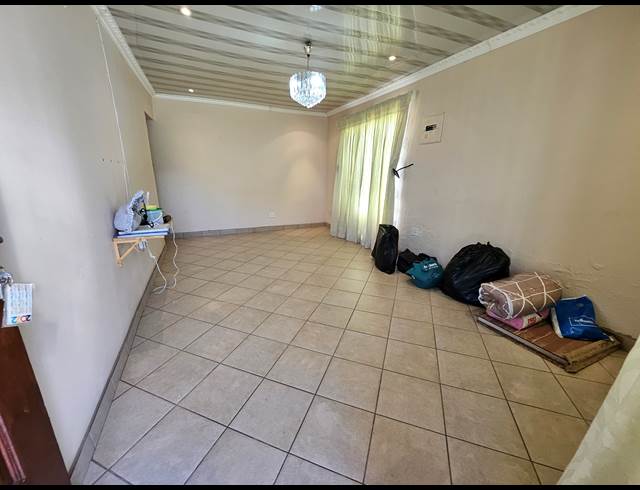 3 bed property to rent in BIRCH ACRES