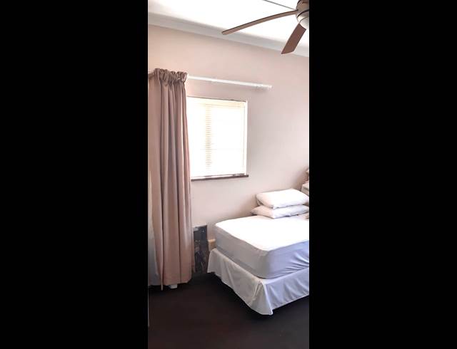 2 bed property to rent in OCEAN VIEW