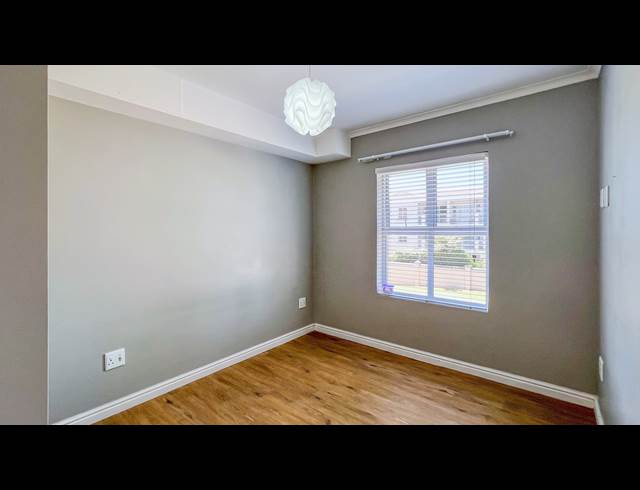 2 BEDROOM APARTMENT TO LET IN BLOUBERGRANT