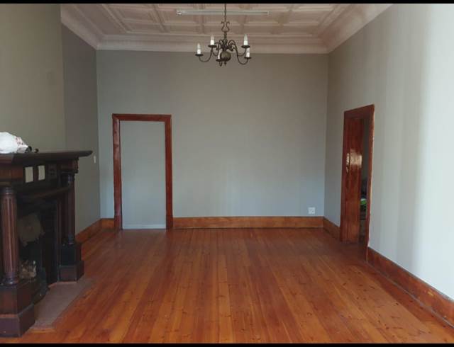98M² OFFICE RENTED IN LAMBTON