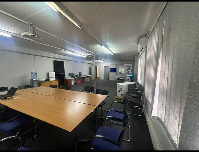 6,000M² WAREHOUSE TO LET IN TULISA PARK