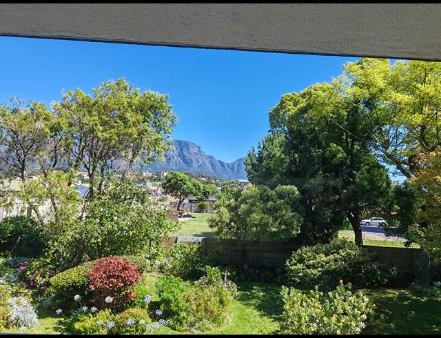 2 bed property to rent in PLUMSTEAD