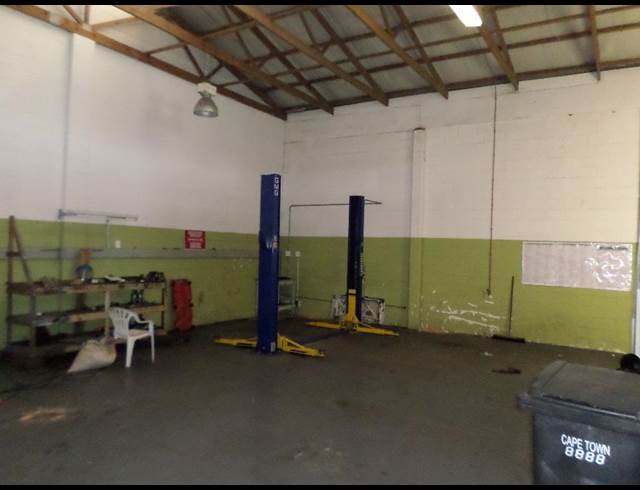 185M² FACTORY TO LET IN BEACONVALE