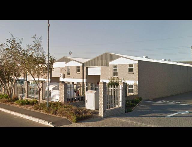 282M² WAREHOUSE RENTED IN STIKLAND INDUSTRIAL