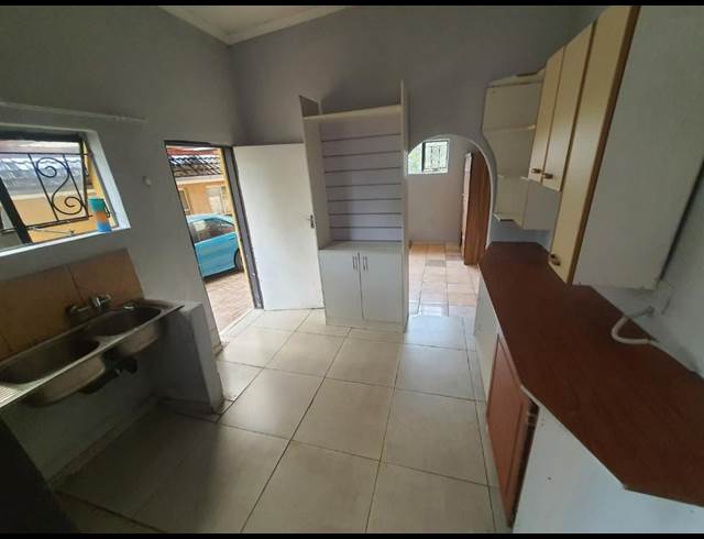 1 bed property to rent in MONDEOR