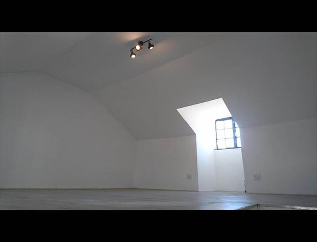 2 BEDROOM PROPERTY TO RENT IN WOODSTOCK