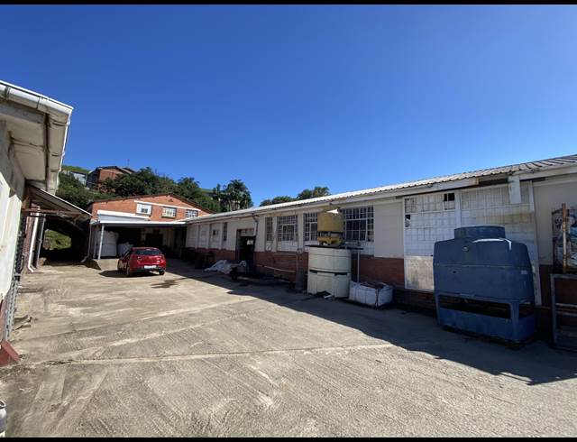 1,776M² WAREHOUSE TO LET IN WESTMEAD