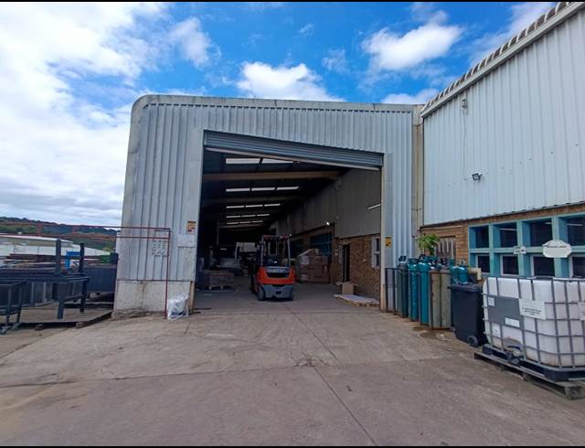 2,363M² WAREHOUSE TO LET IN WESTMEAD