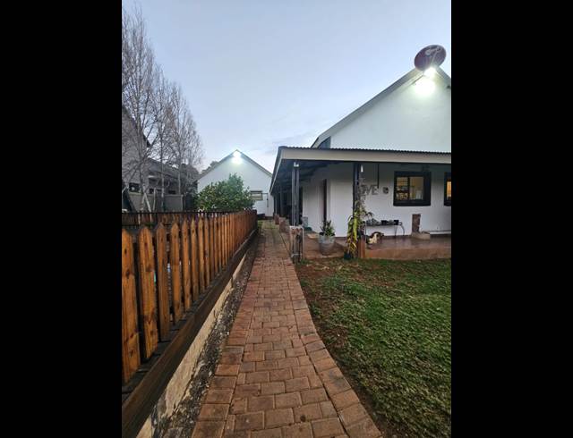 4 BEDROOM HOUSE TO LET IN WIGWAM