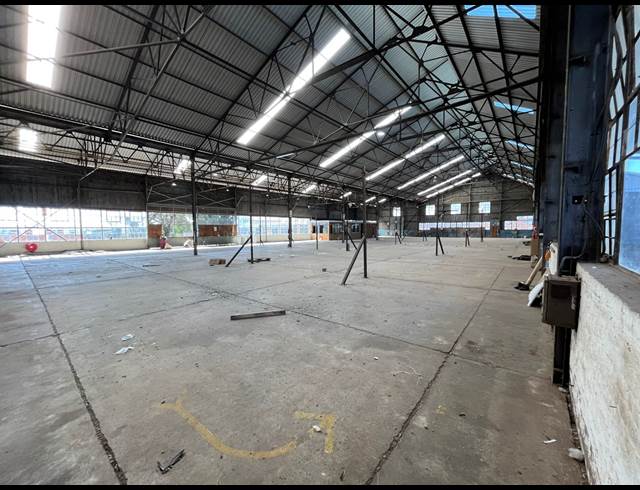 3,500M² WAREHOUSE TO LET IN NUFFIELD INDUSTRIAL